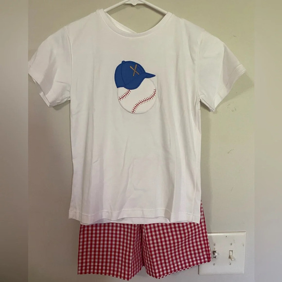 New Posh Pickle Baseball Outfit - Picture 1 of 7